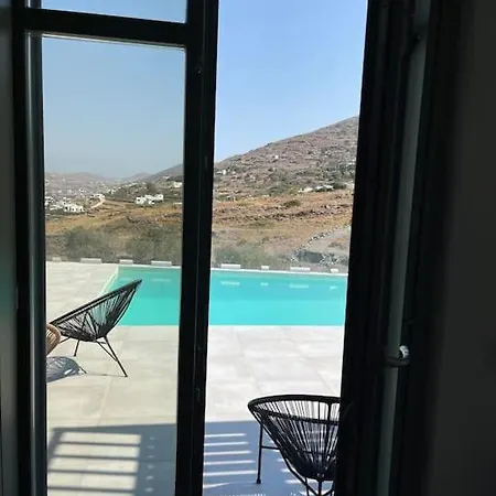 Dream 1 ολόκληρος χώρος με πισίνα