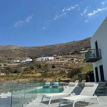 Dream 1 ολόκληρος χώρος με πισίνα