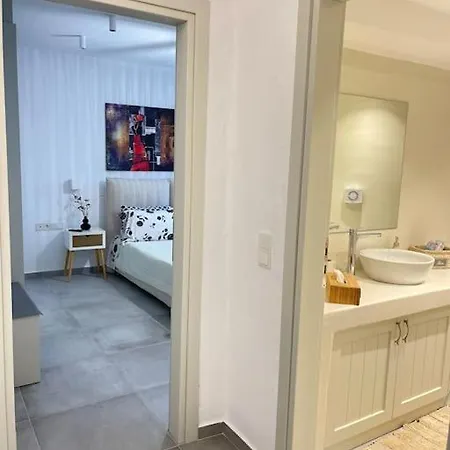 Dream 1 ολόκληρος χώρος με πισίνα Villa