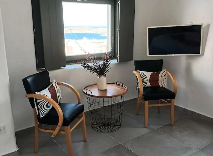 Dream 1 ολόκληρος χώρος με πισίνα Páros