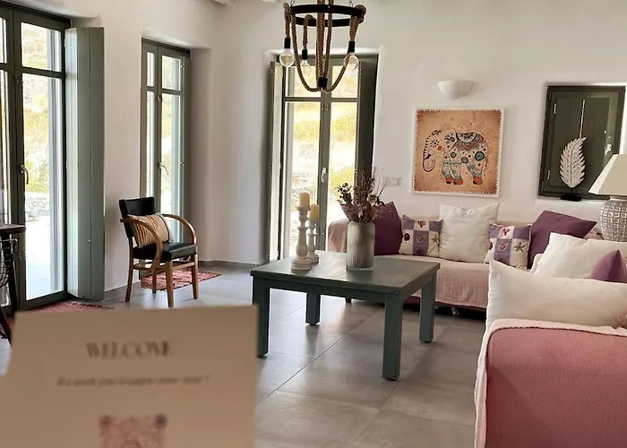 Dream 1 ολόκληρος χώρος με πισίνα Páros